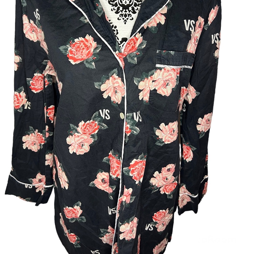 Victoria Secret Roses Print Robe Size Medium - Picture 8 of 11